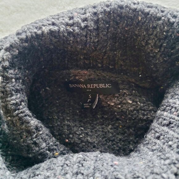 Banana Republic Wool Blend Cowlneck Sleeveless Sweater in Speckled Grey Size S - Picture 4 of 8